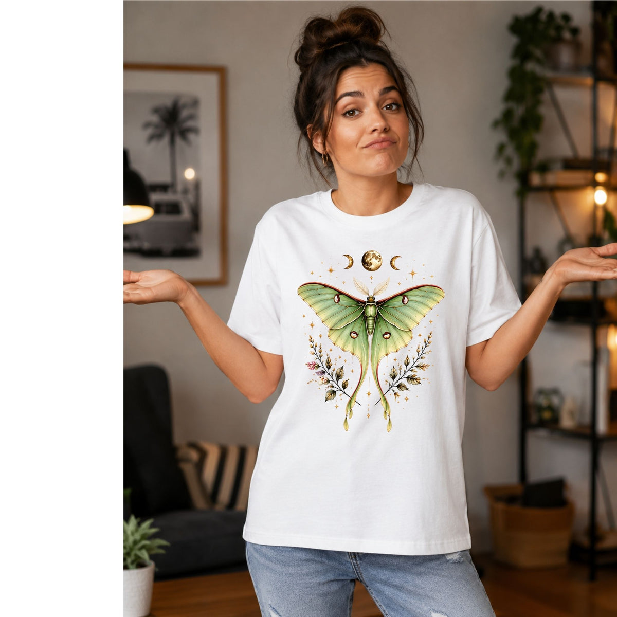 Moon Moth – Women’s T-Shirt