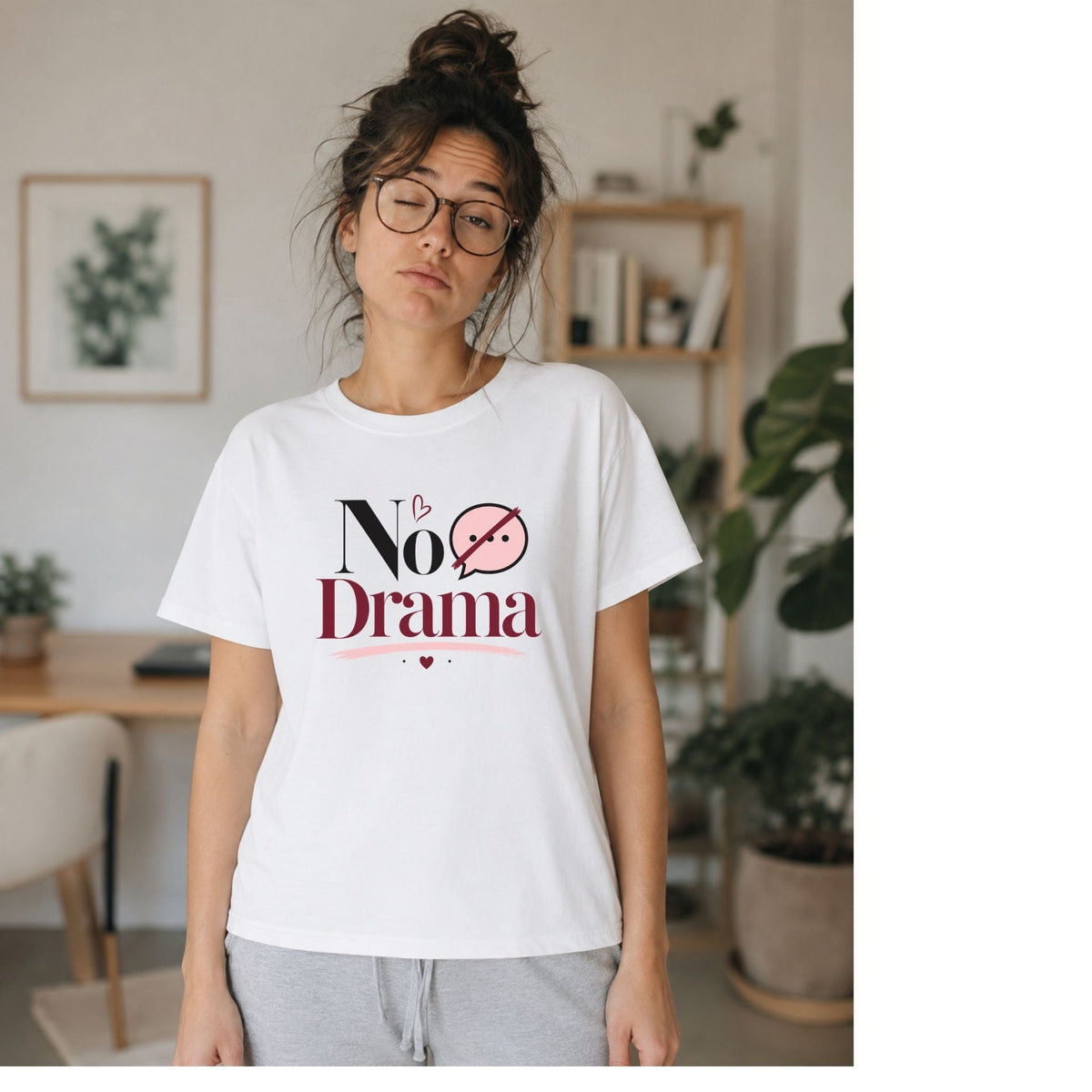 تيشيرت نسائي بتصميم No Drama (English)